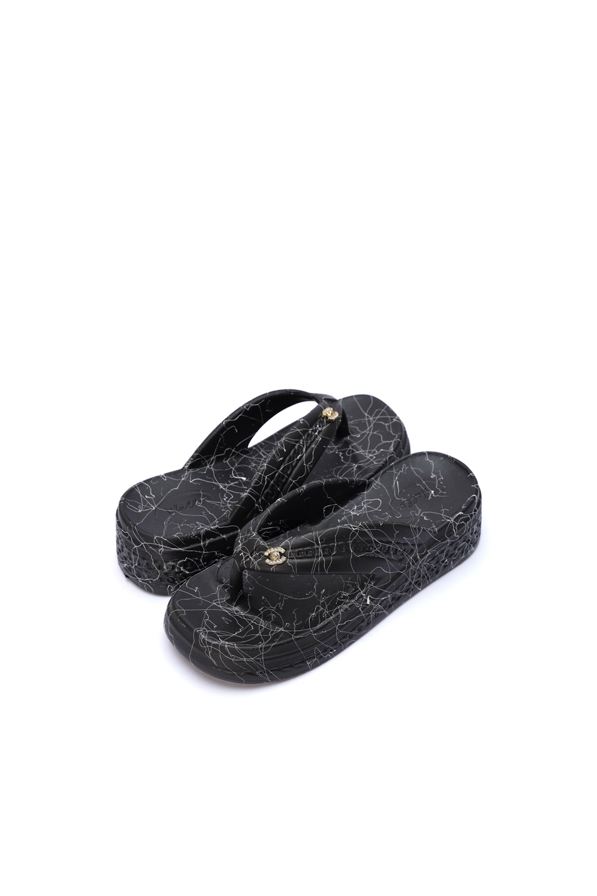 EVR Sole All-Over Printed Slipper For Women