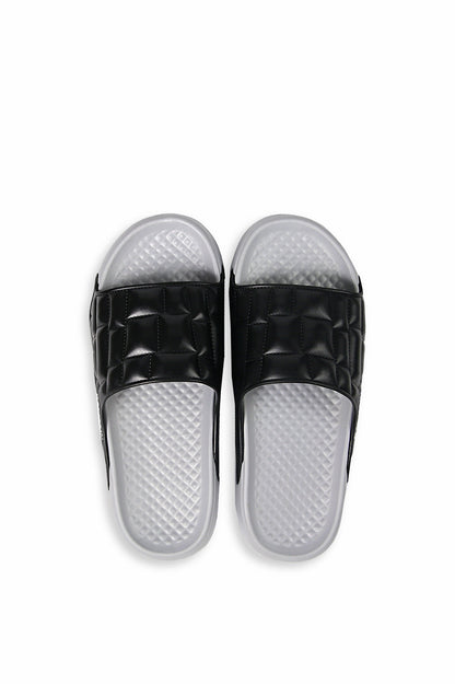 Fine EVR Stylish Textured Slipper for Men